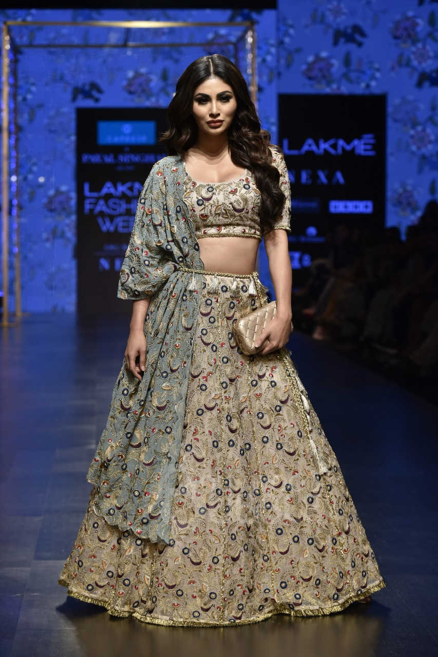 Mouni Roy Lakme Fashion Week 2019