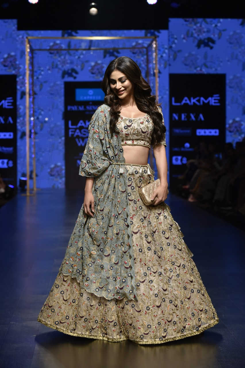 Mouni Roy Lakme Fashion Week 2019