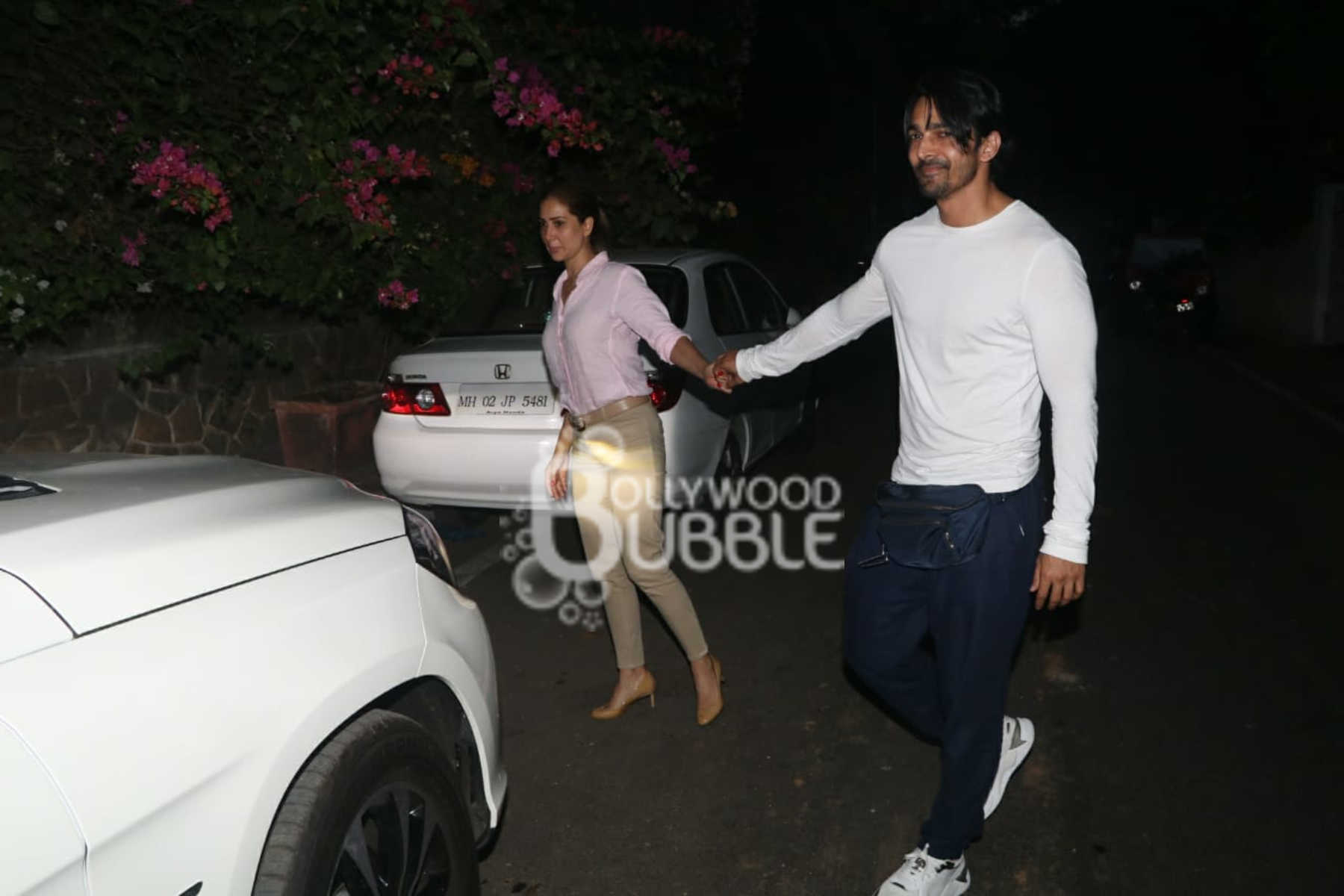 Kim Sharma Harshvardhan Rane refute break-up rumours