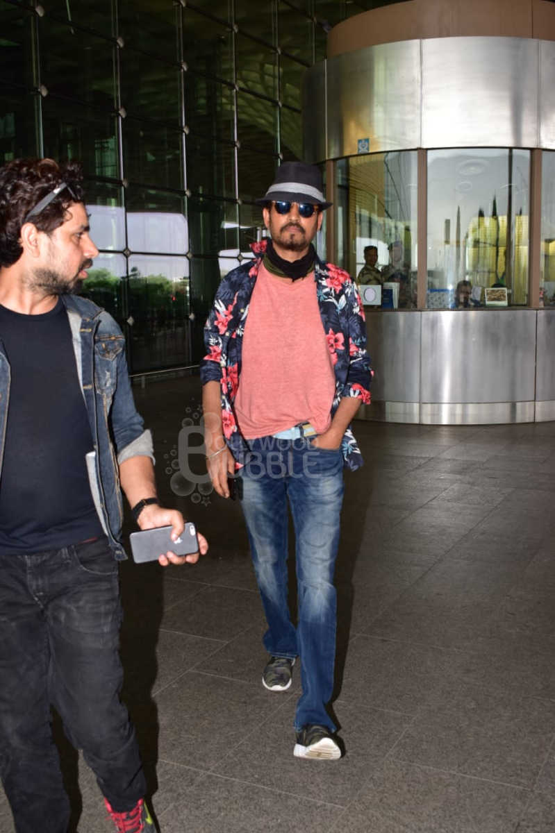 pics irrfan khan airport