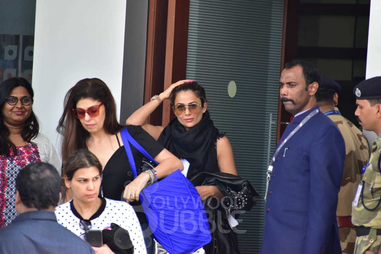 kareena kapoor amrita arora airport pics