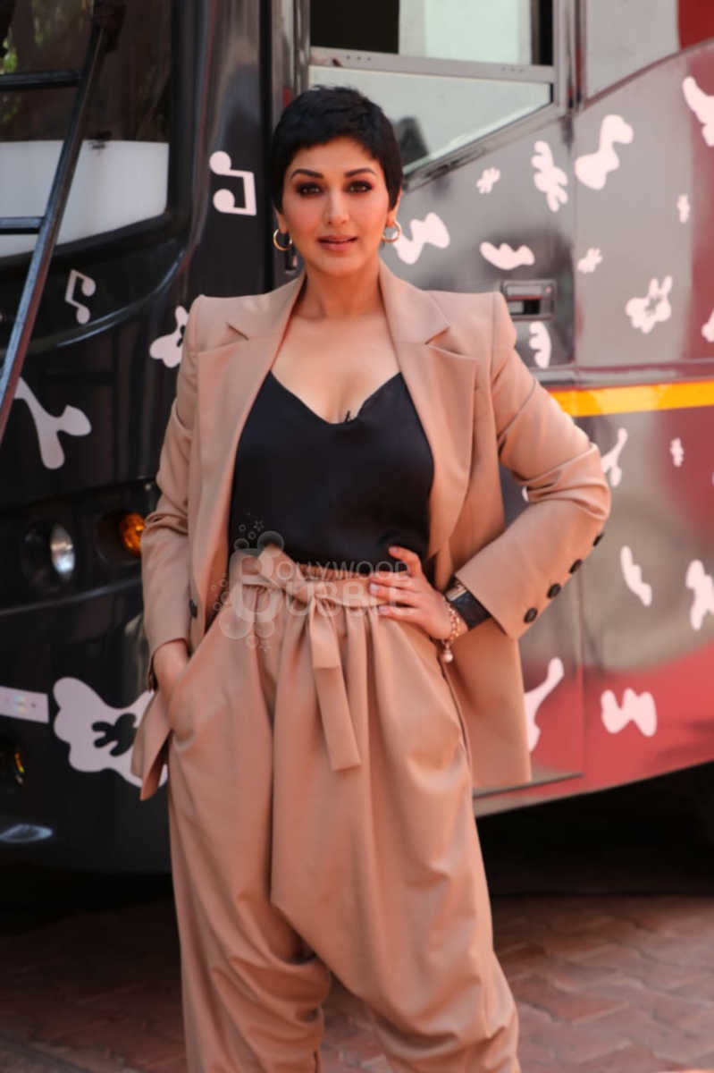 sonali sussanne gayatri neha vogue bff