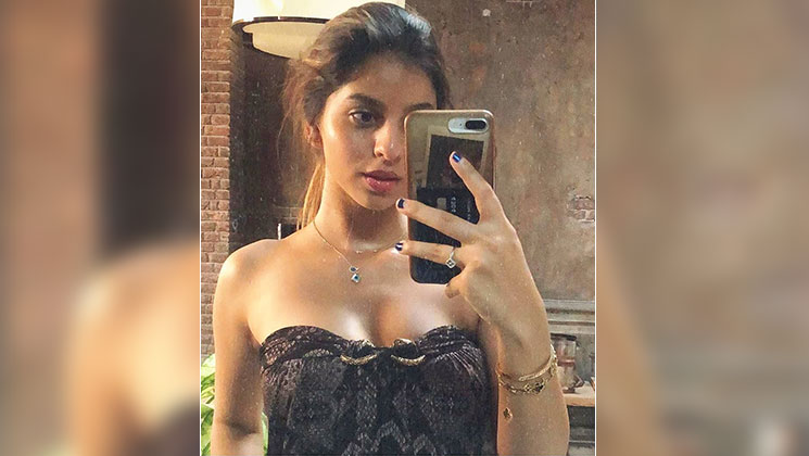 Suhana Khan S Breathtakingly Hot Selfie Is Breaking The Internet Bollywood Bubble