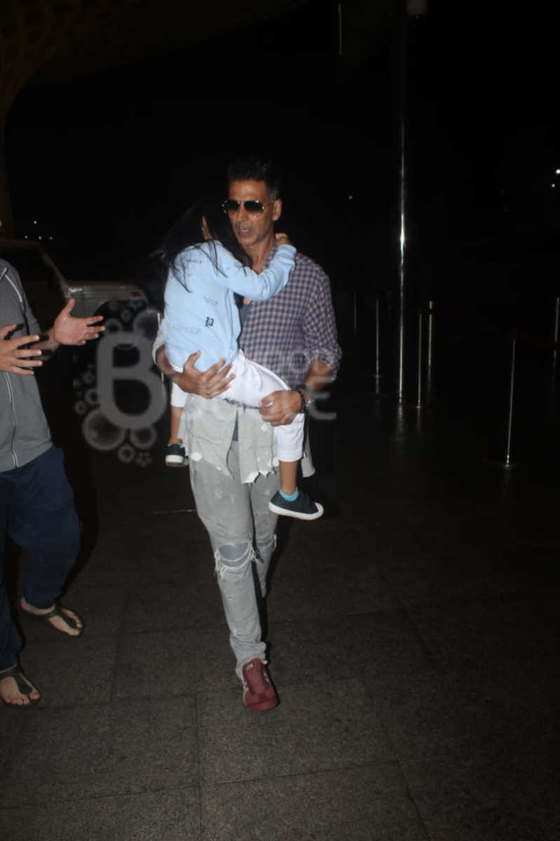 Akshay Kumar Twinkle Khanna Nitara