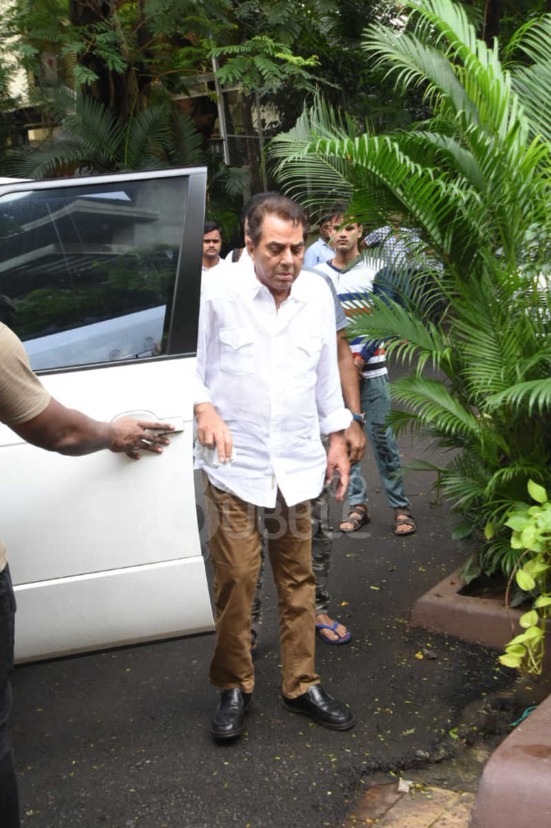 J Om Prakash funeral