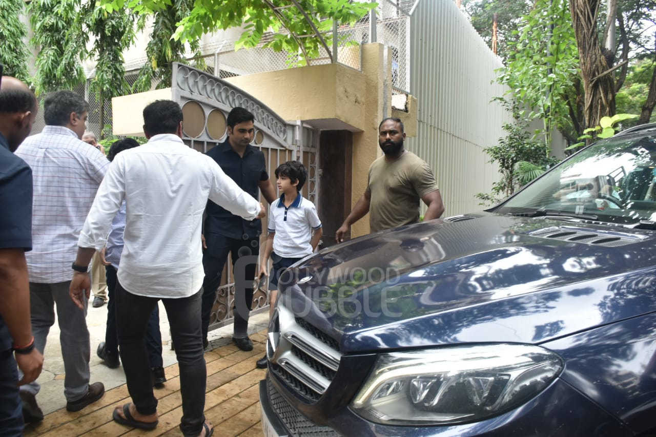 J Om Prakash funeral
