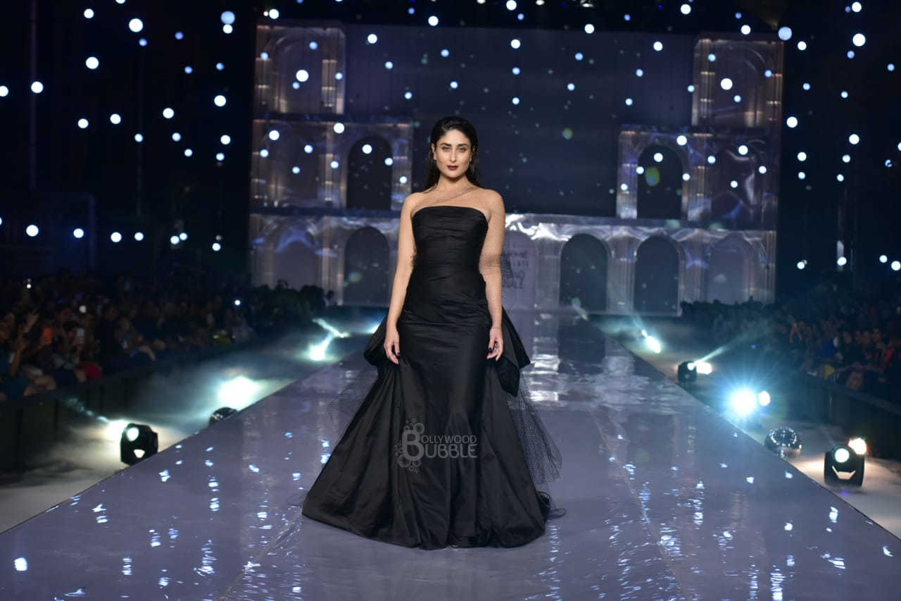 Kareena Kapoor Khan Lakme Fashion Week 2019