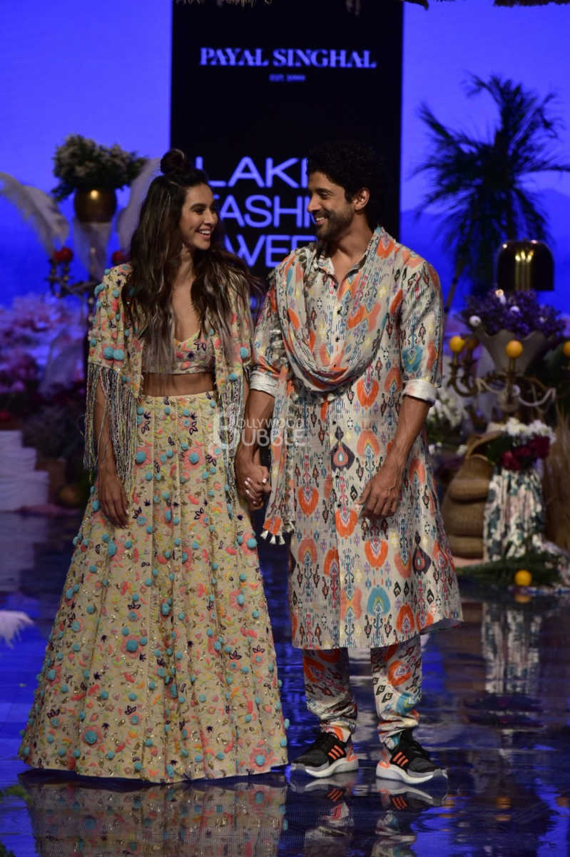 Farhan Akhtar Shibani Dandekar Lakme Fashion Week 2019