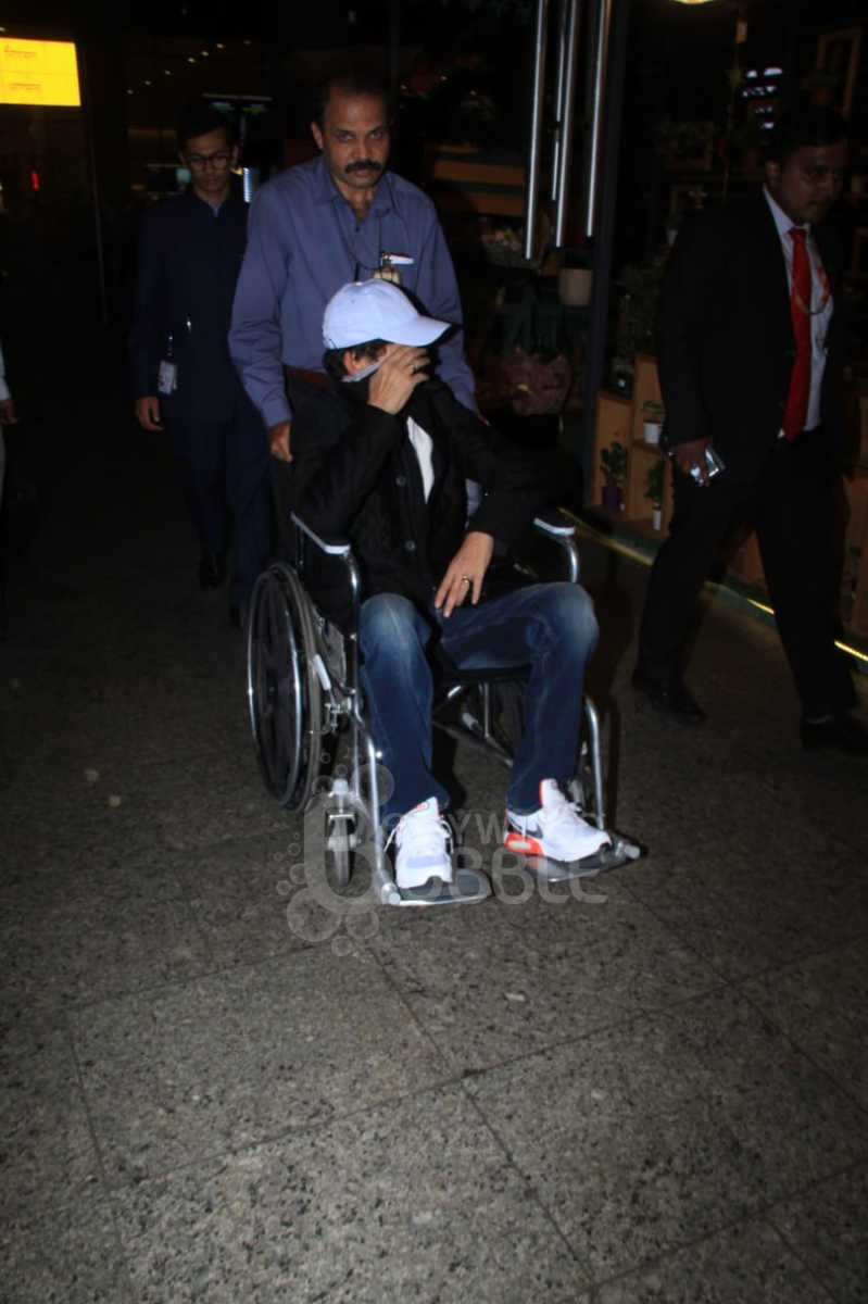 wheelchair irrfan khan