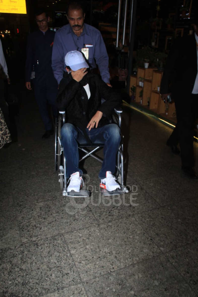 wheelchair irrfan khan