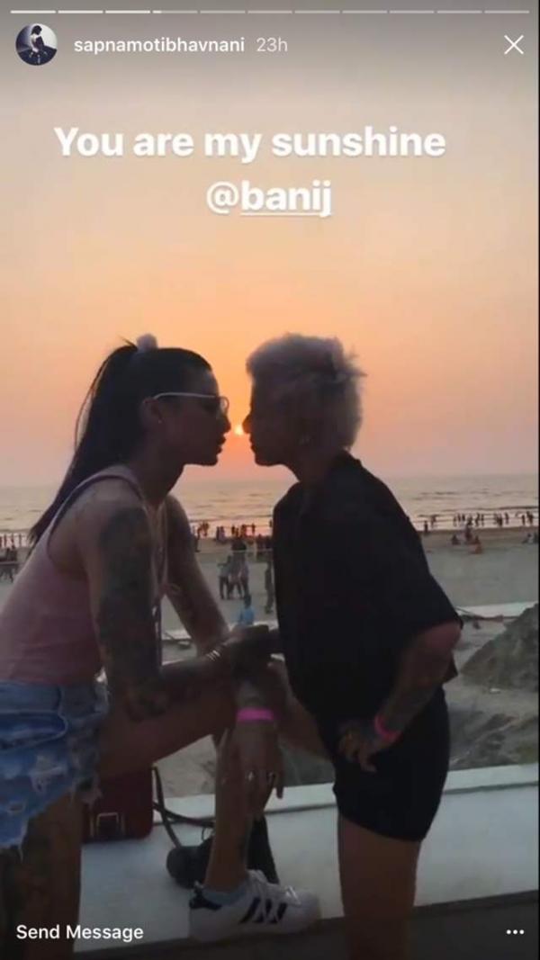 Bani J Sapna Bhavnani Kiss