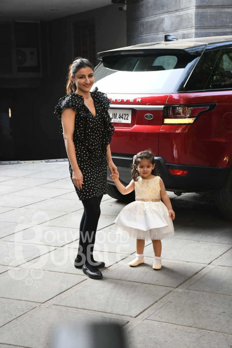 Taimur Ali Khan Birthday bash pics