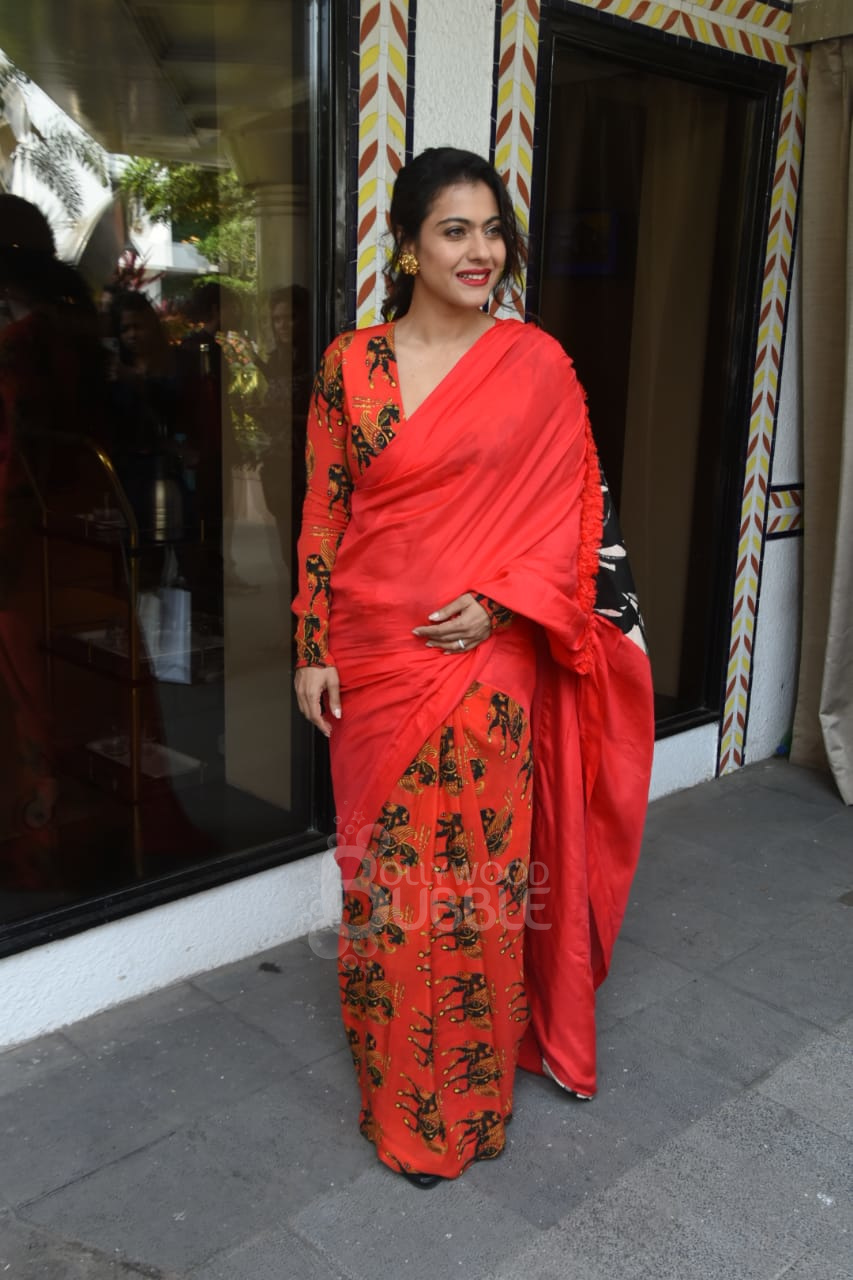 Kajol Red Saree OOTD