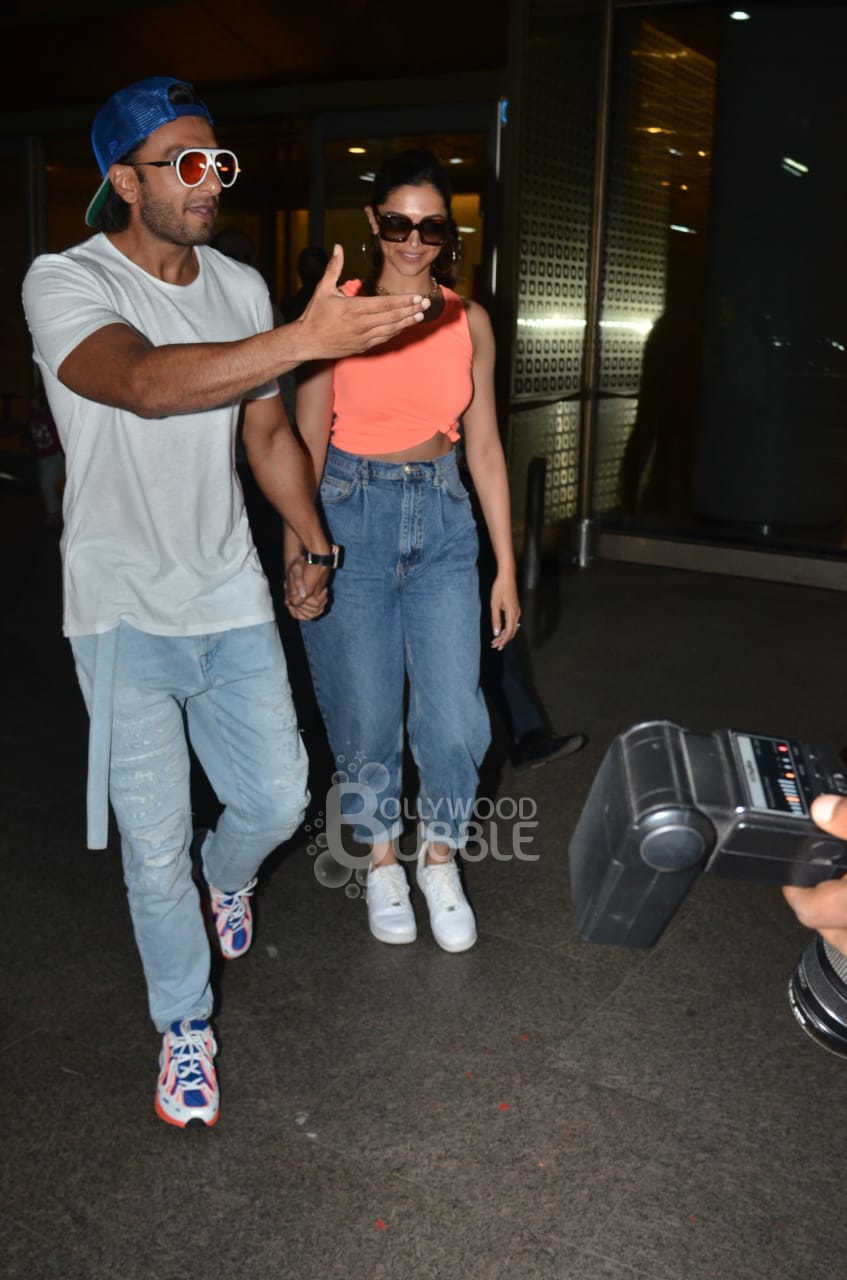 Ranveer Singh Deepika Padukone Airport Spotted