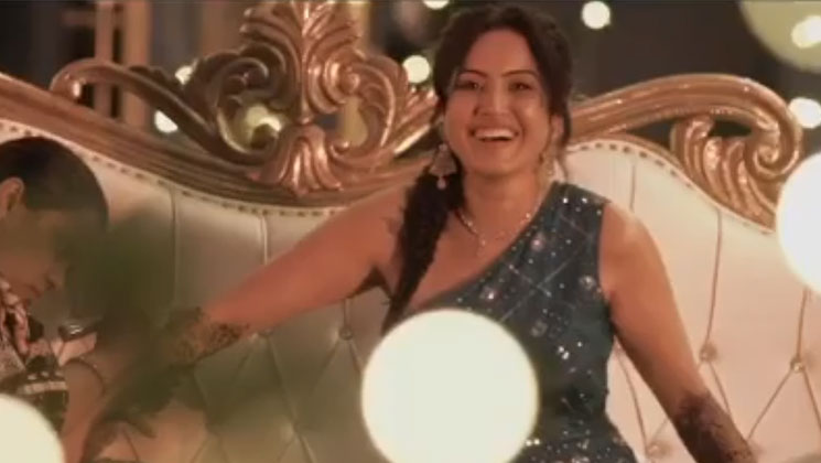 Kamya Panjabi -Mehendi Ceremony