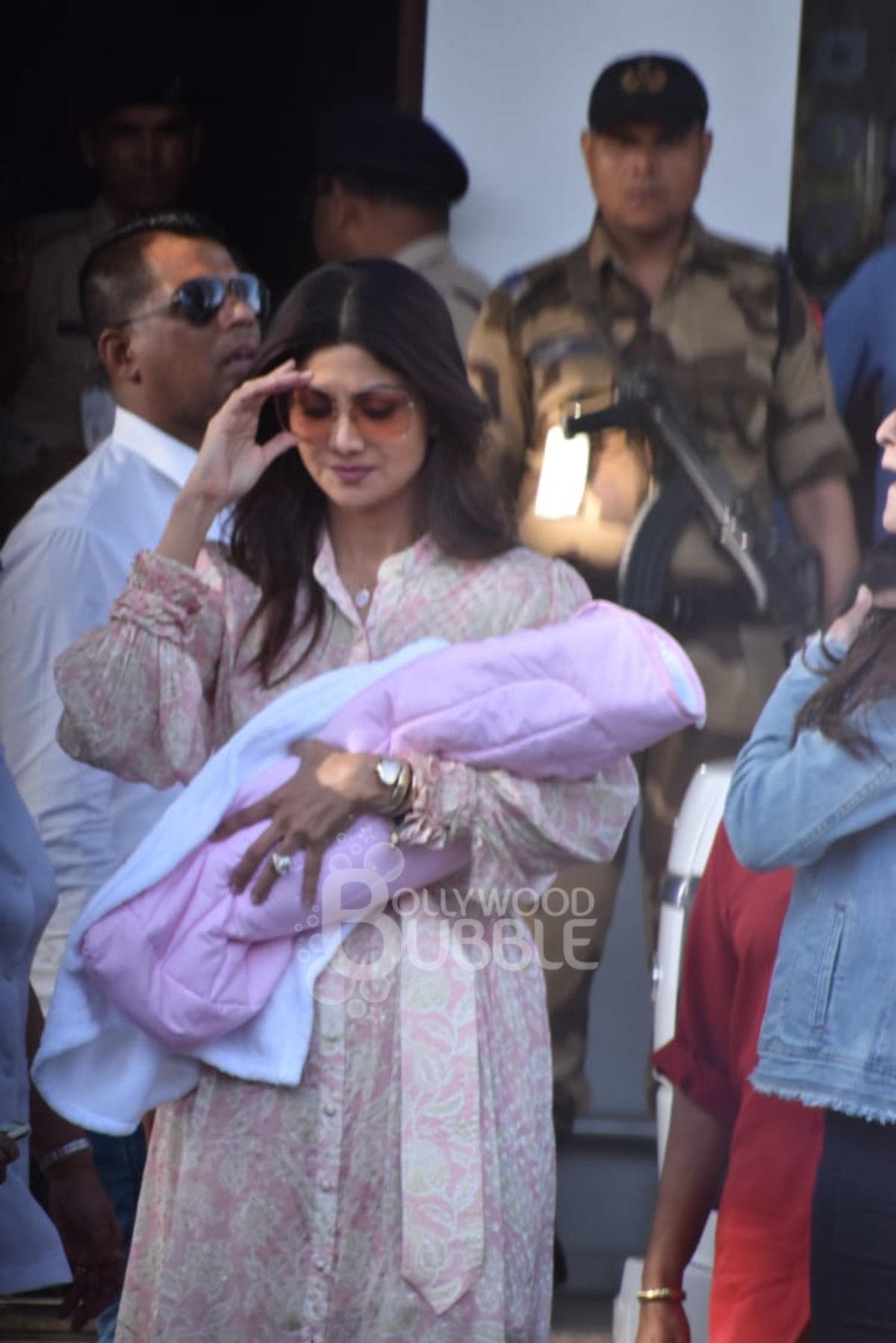 Shilpa Shetty with family