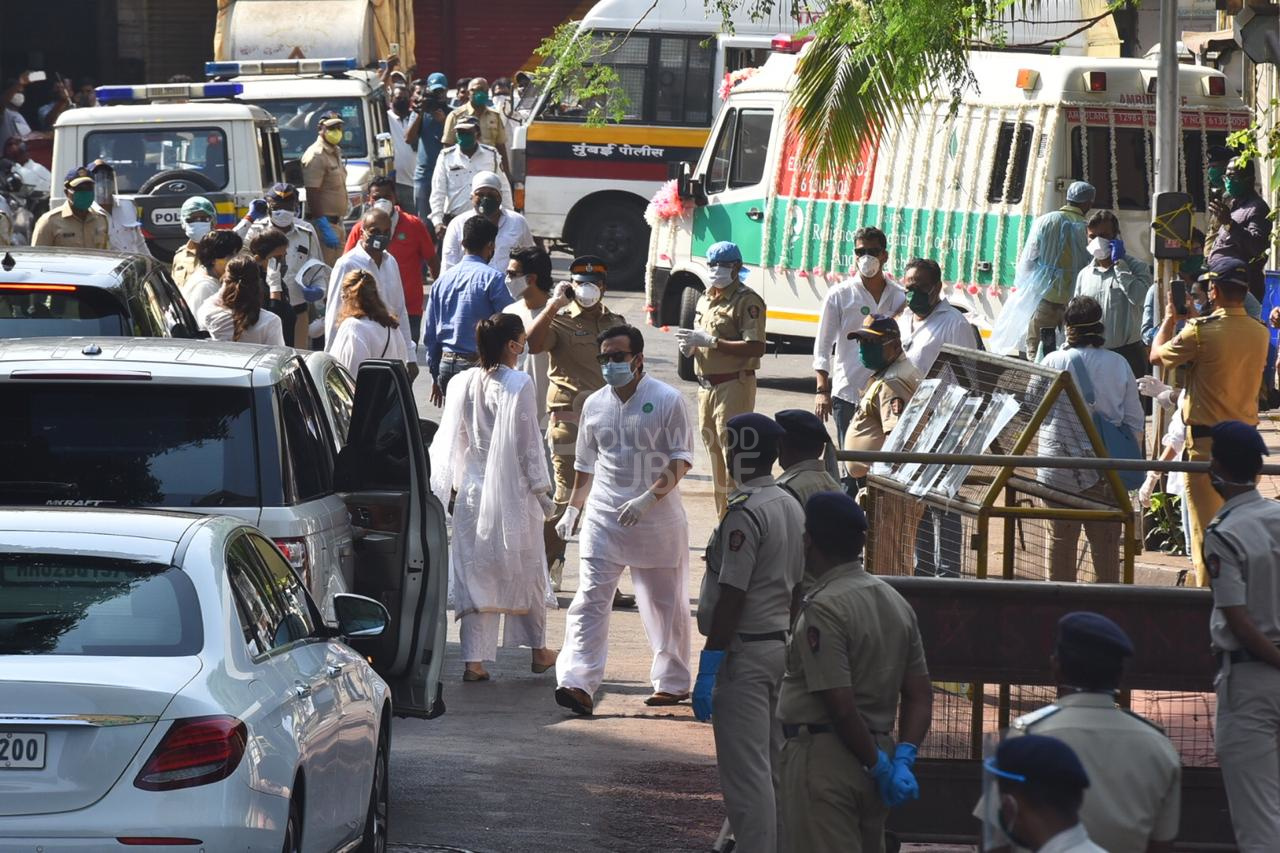 Rishi Kapoor Funeral