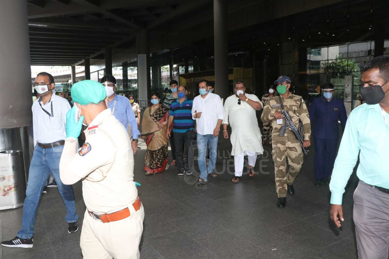 Sushant's family make their way to his funeral