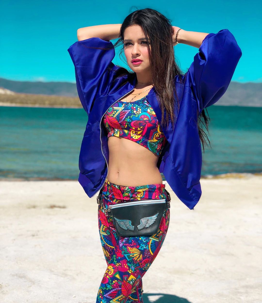 Avneet Kaur stunning hot pics