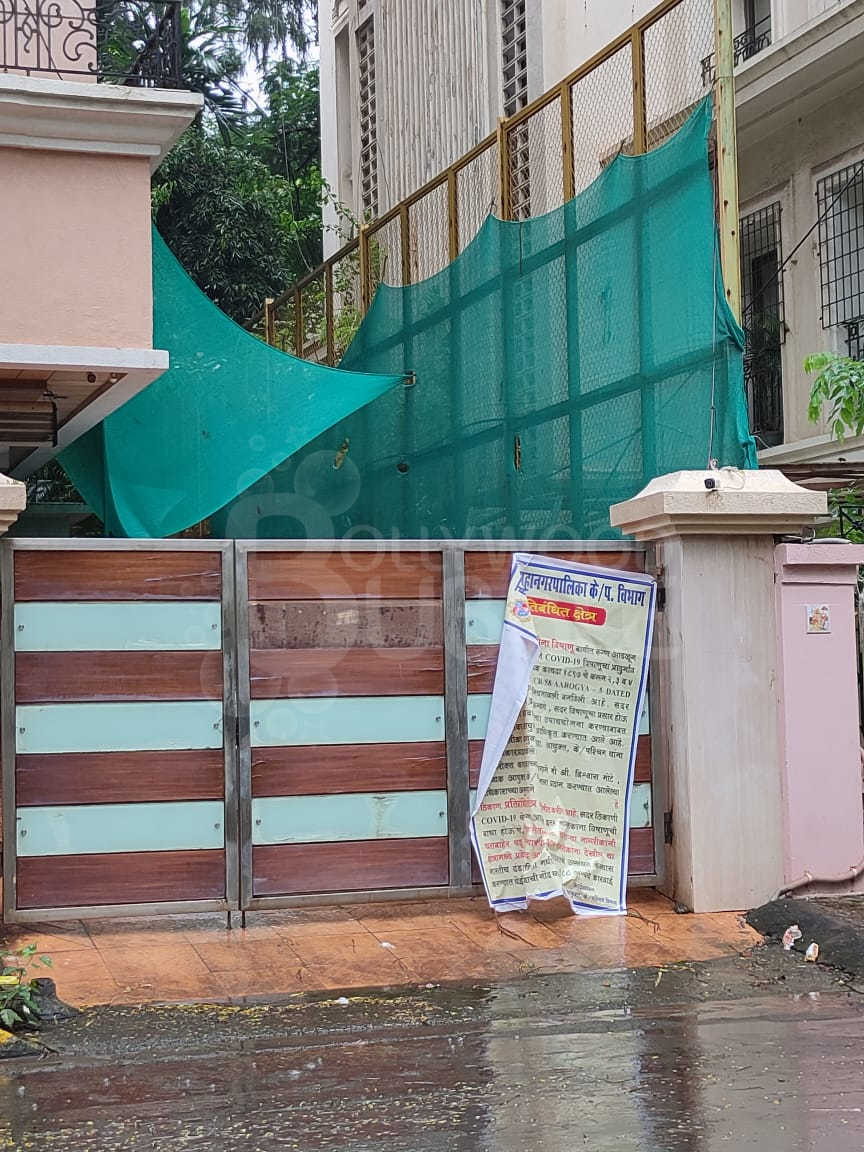 Anupam Kher tested negative