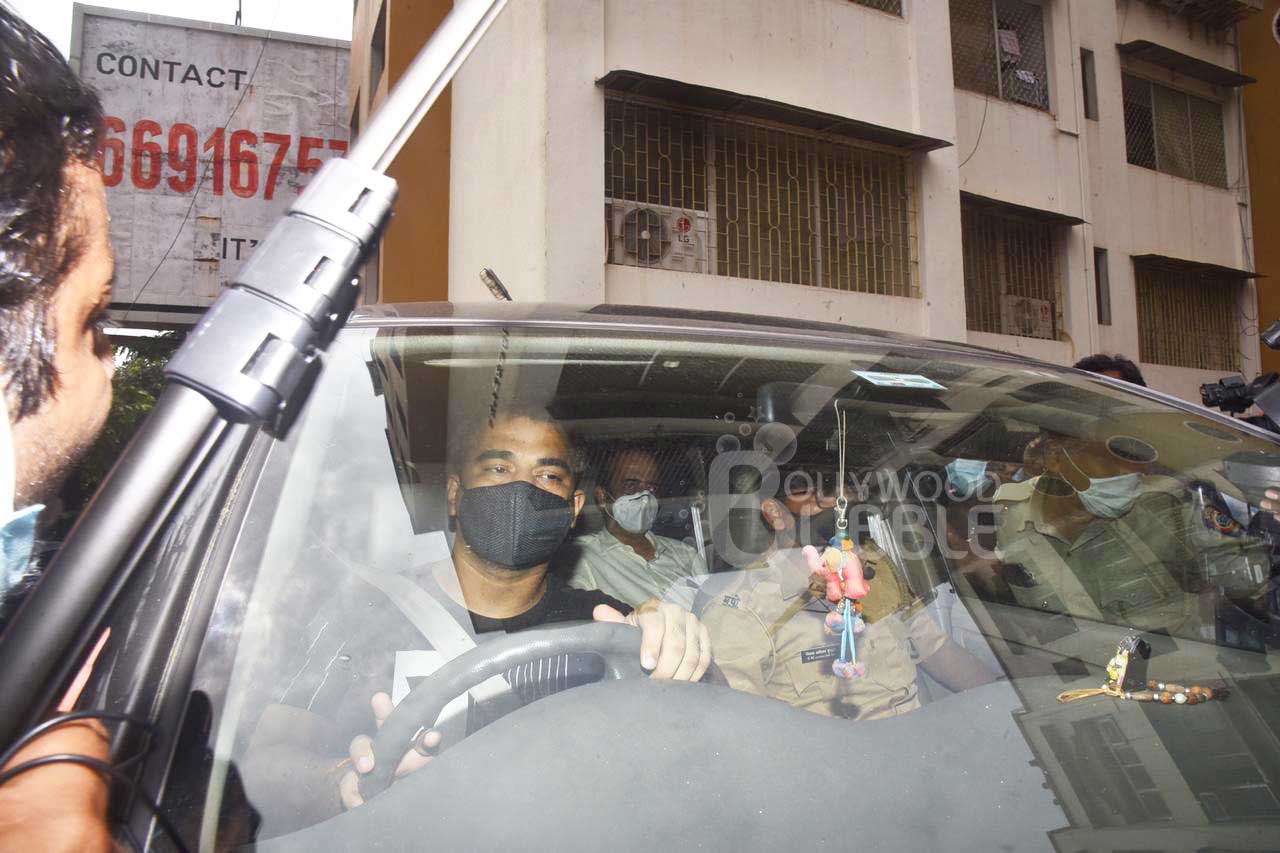 Mumbai Police takes Rhea Chakraborty's father