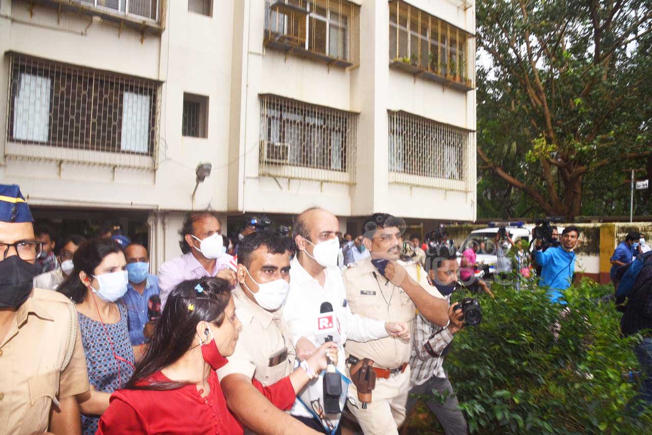 Mumbai Police takes Rhea Chakraborty's father