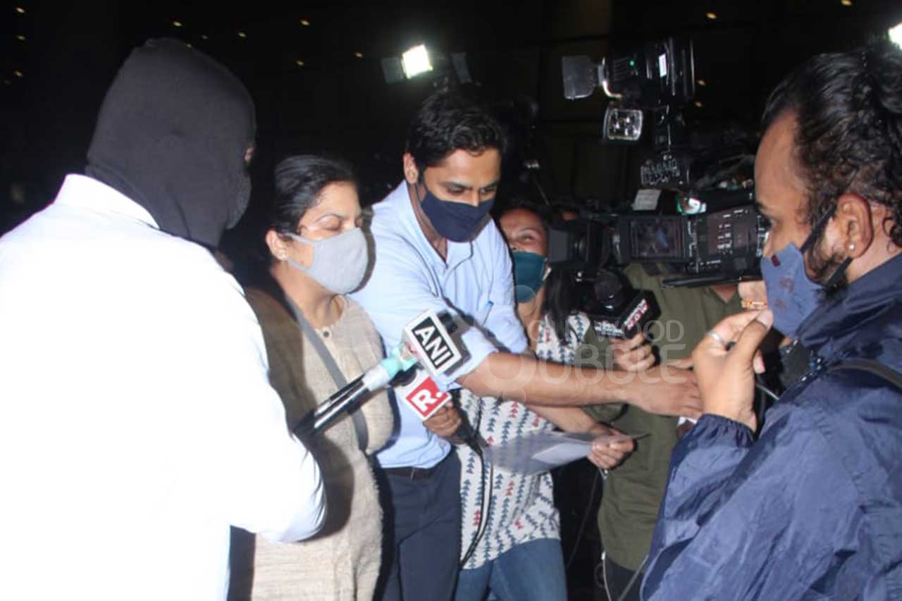 CBI arrives in Mumbai