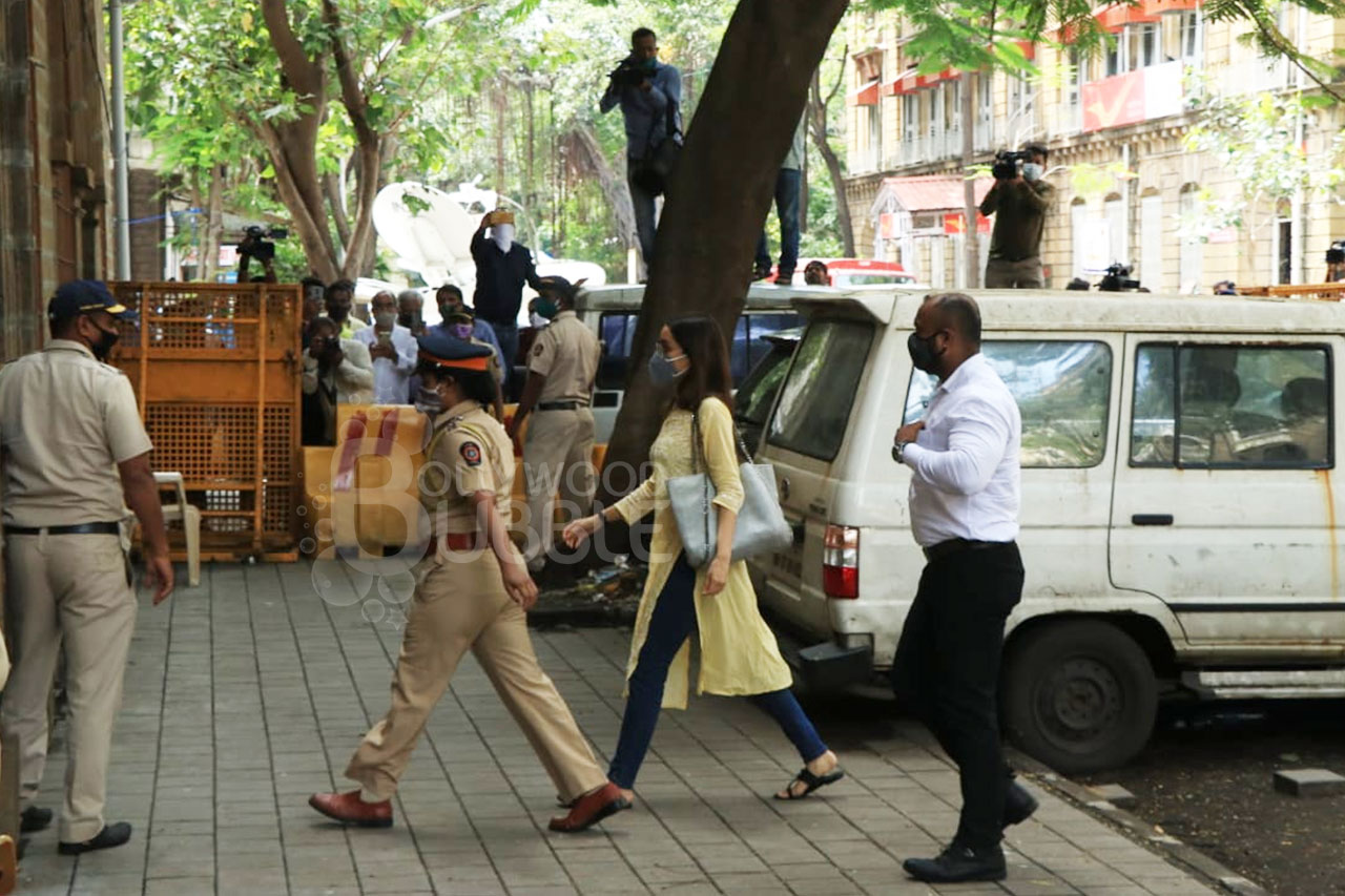 Shraddha Kapoor NCB office