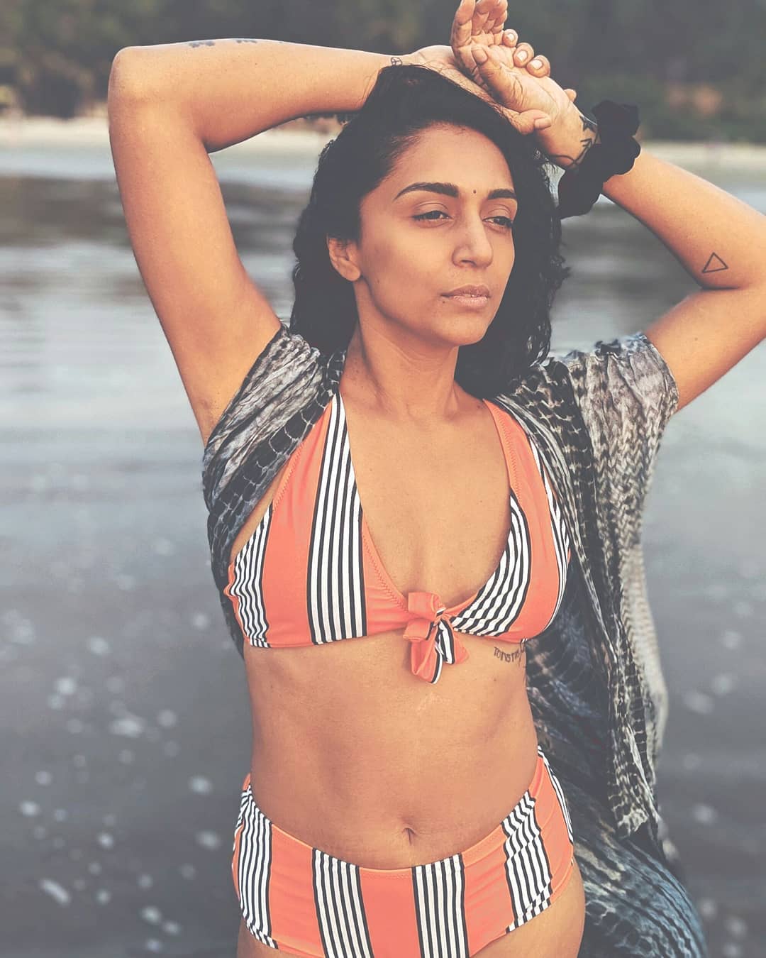 Shveta Salve Bikini Pics