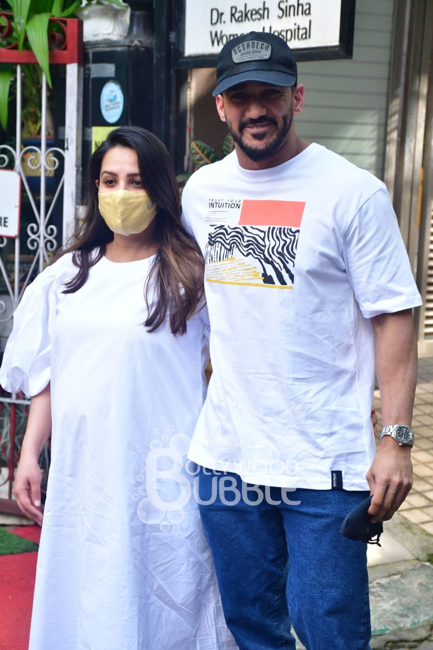 Anita Hassanandani and Rohit Reddy spotted