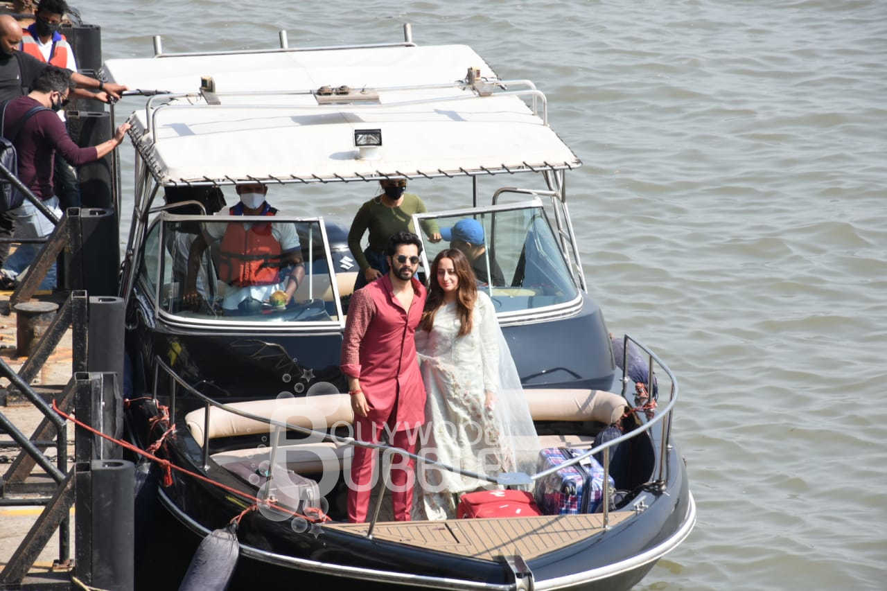 Varun Dhawan and Natasha Dalal back from Alibaug