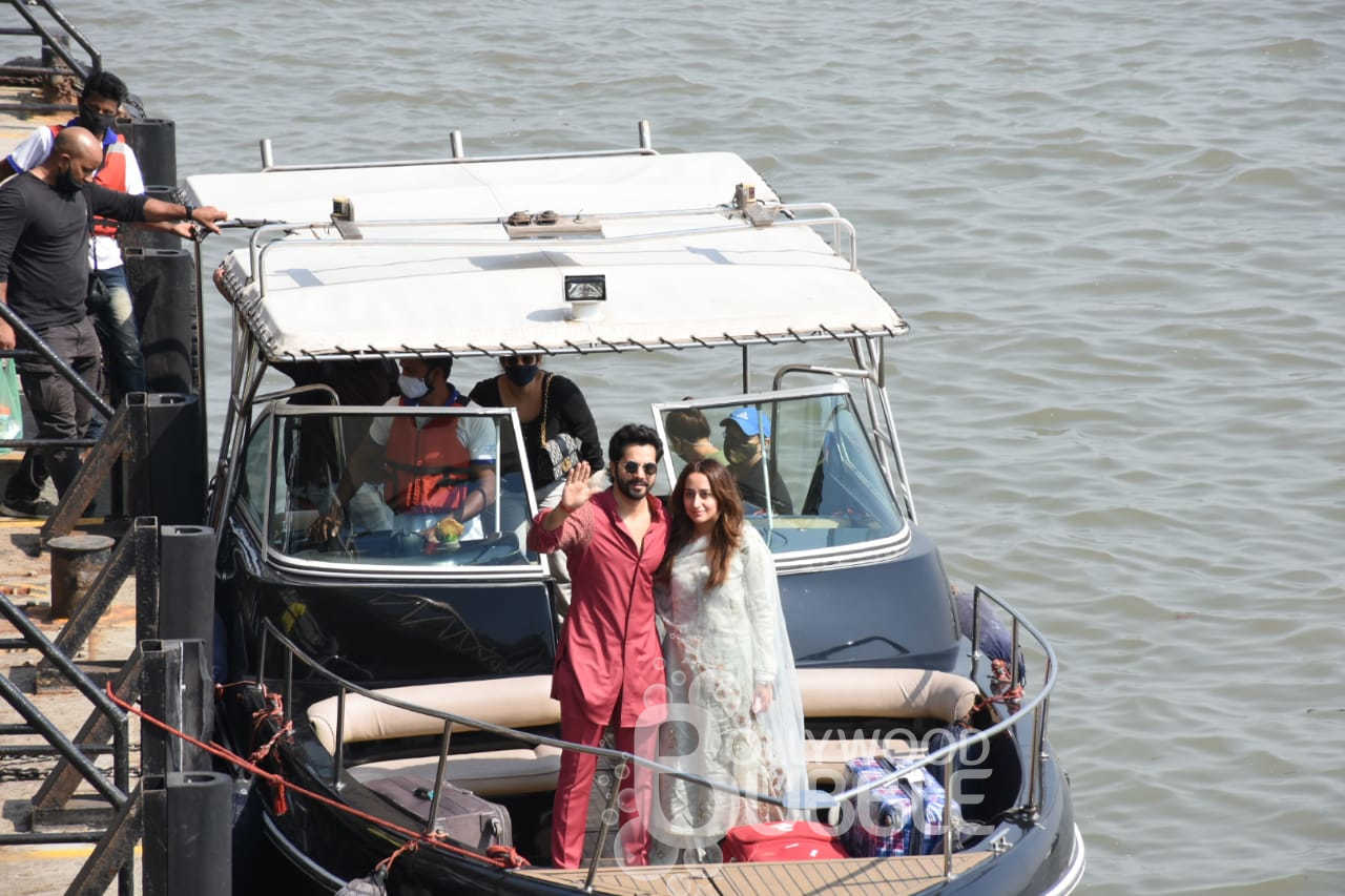 Varun Dhawan and Natasha Dalal back from Alibaug