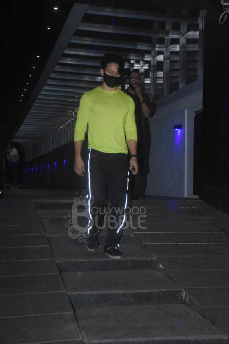 Tiger shroff disha patani dinner date