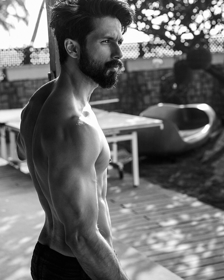 happy birthday shahid kapoor hot pics