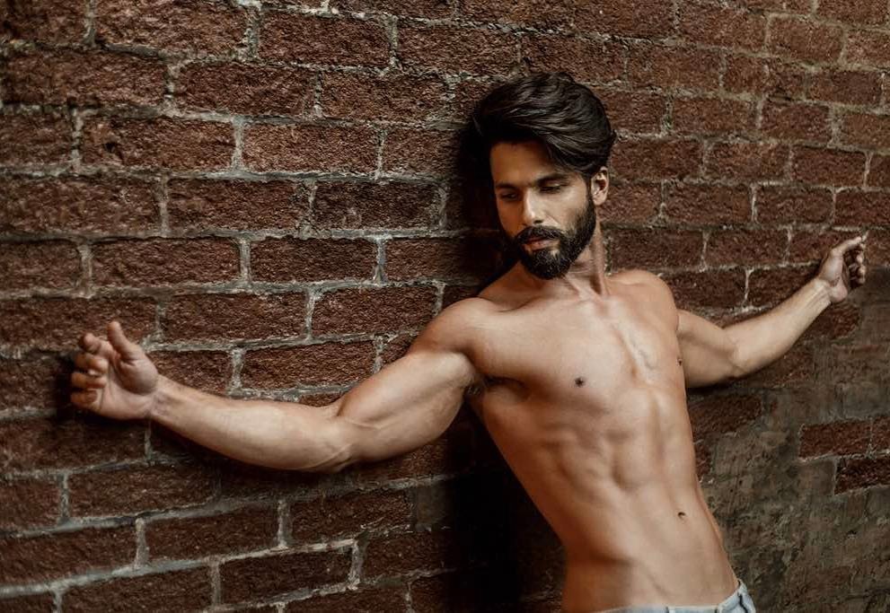 happy birthday shahid kapoor hot pics