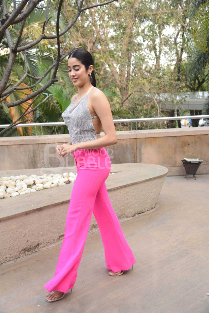 Janhvi Kapoor Roohi promotions