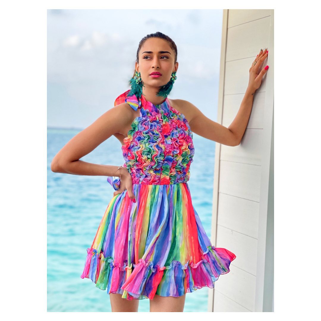 Erica Fernandes bikini, Erica Fernandes beach, Erica Fernandes swimsuit, Erica Fernandes sexy pics, Erica Fernandes instagram, Erica Fernandes hot photos, Erica Fernandes sexy photos, Erica Fernandes beach bum,