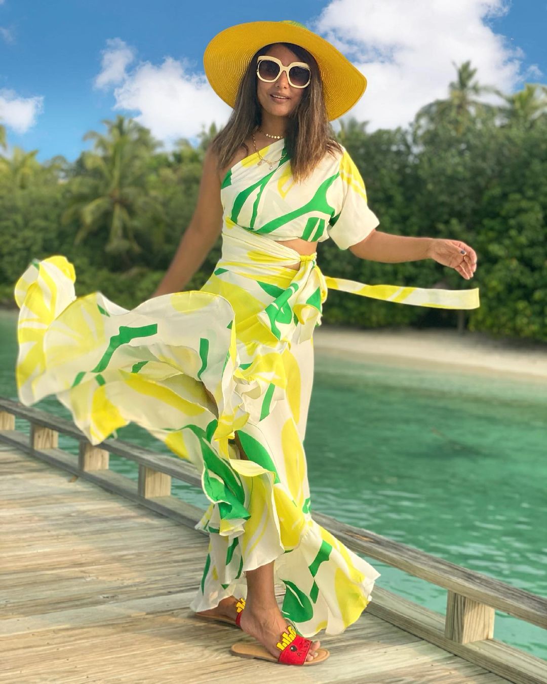 Hina Khan, Maldives, Rocky Jaiswal, HiRo, Summer, Hina Khan summer outfit, Hina Khan bikini, Hina Khan swimsuit,