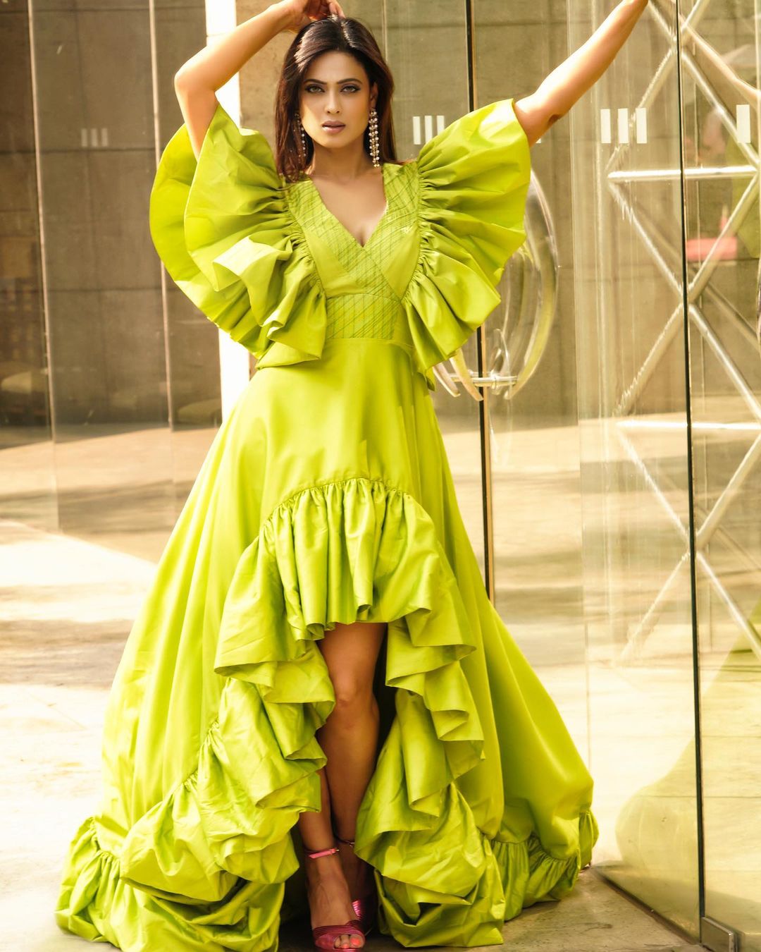 Shweta Tiwari green dress, Shweta Tiwari butterfly, Shweta Tiwari summer fashion, Shweta Tiwari style, Shweta Tiwari butterfly dress,