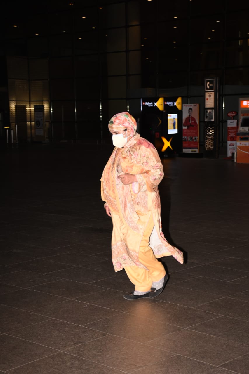 Hina Khan mother, hina khan father death, 