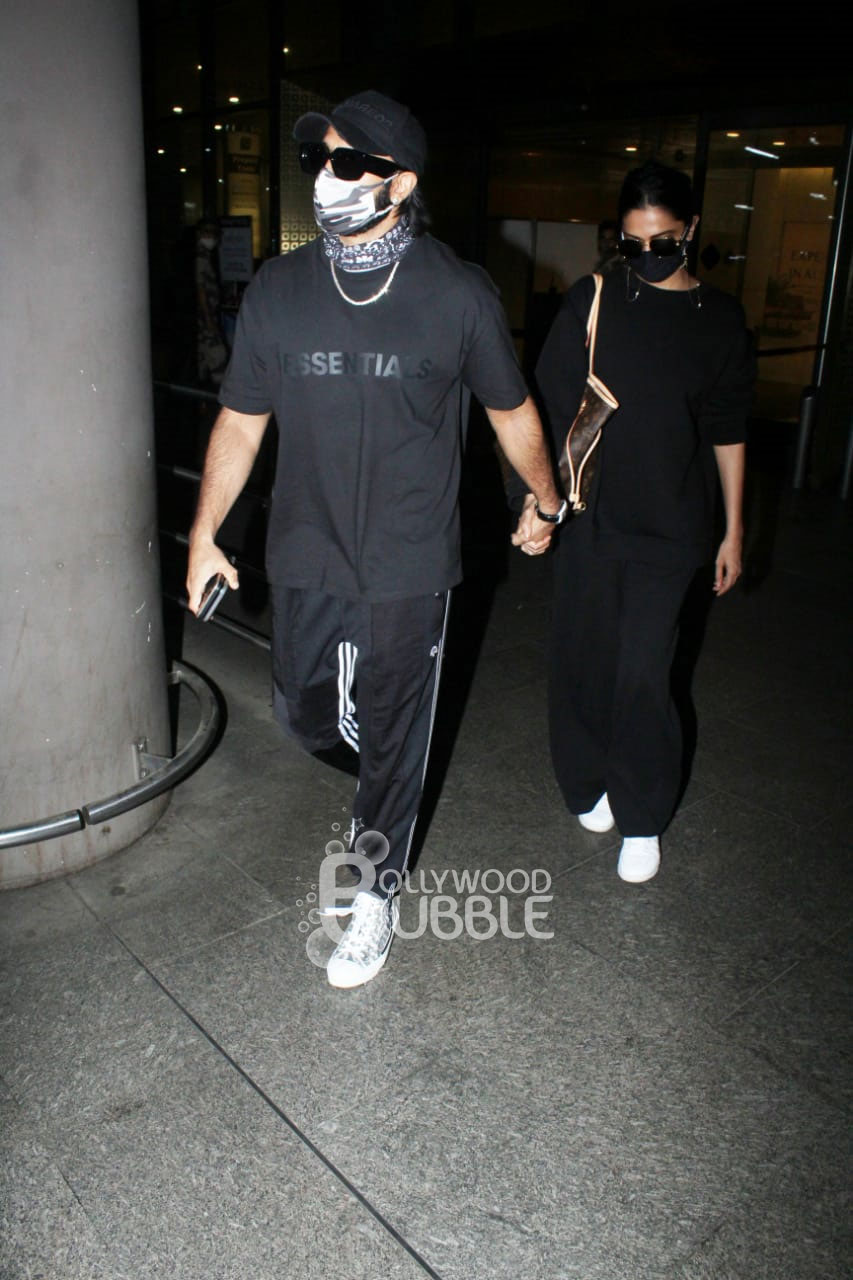 Ranveer and Deepika at airport