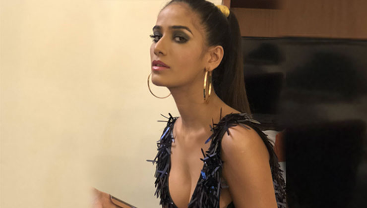 poonam pandey, pregnant, sam bombay, poonam pandey pregnant, poonam pandey husband, poonam pandey news, poonam pandey sam bombay, poonam pandey pregnancy rumours, poonam pandey pregnancy, poonam pandey baby, poonam pandey marriage, nasha,