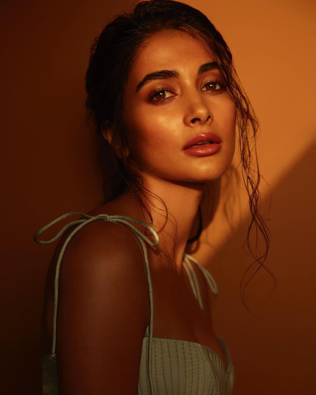 pooja hegde, pooja hegde hot pics, pooja hegde instagram, pooja hegde bikini pics