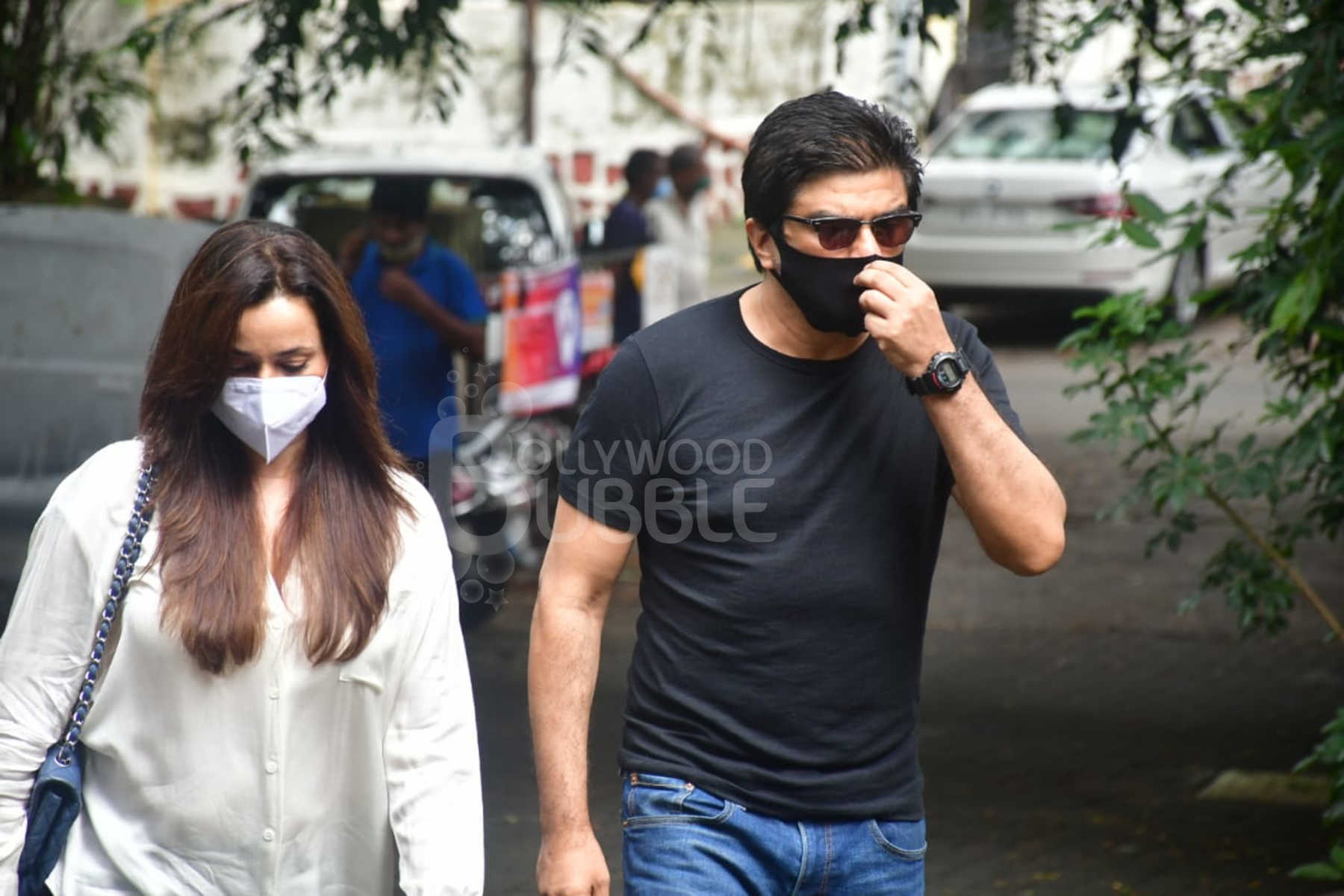 chunky panday, bhavana pandey, ananya panday, ananya panday grandmother, samir soni, neelam kothari, deanne panday, snehlata panday