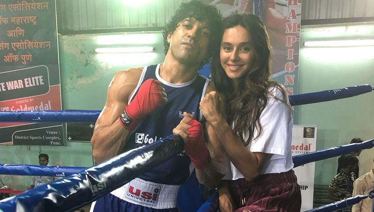 shibani dandekar, farhan akhtar, shibani dandekar instagram, toofan movie review, farhan akhtar instagram, farhan akhtar shibani dandekar,