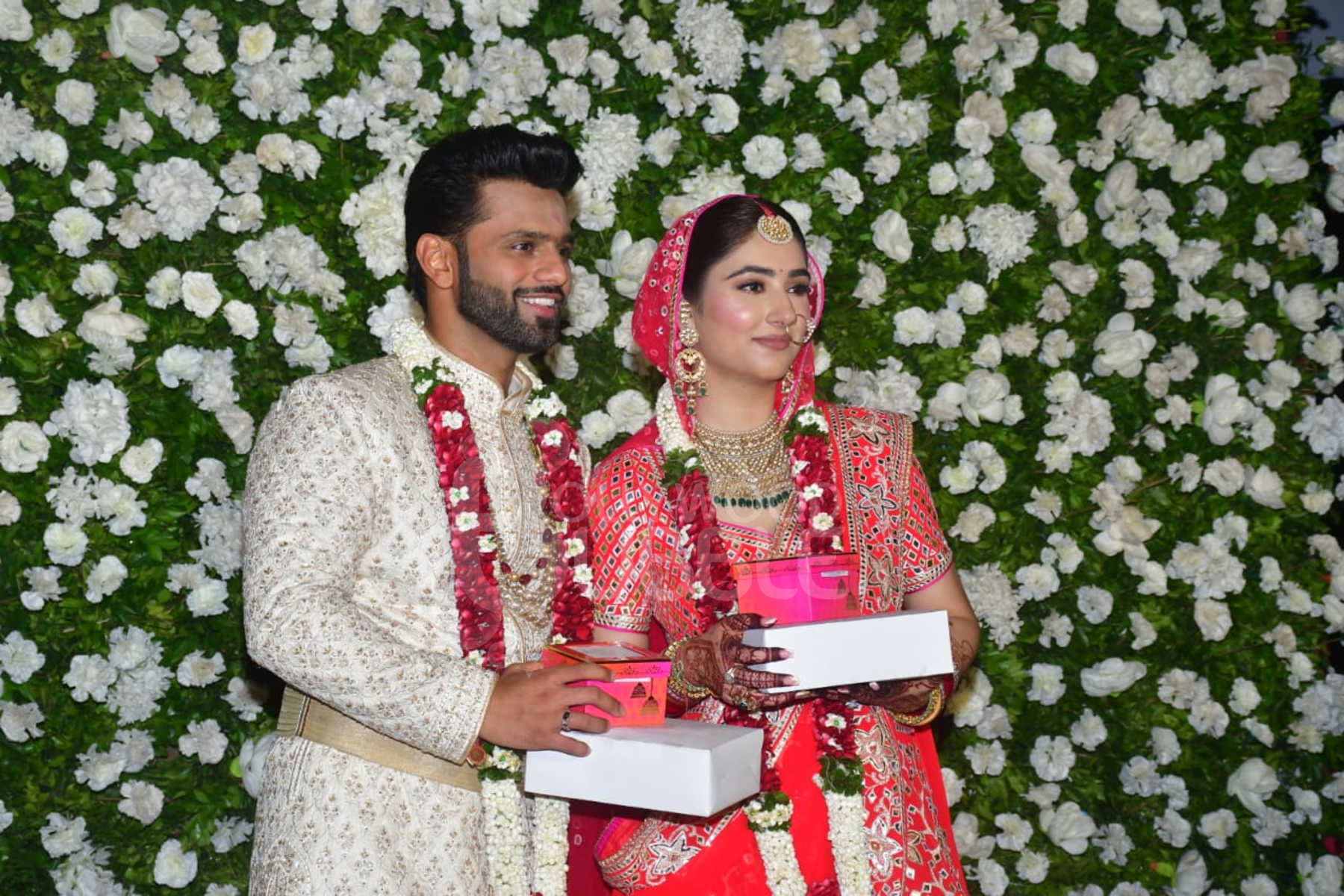 rahul disha wedding pics, disha parmar, disha parmar wedding pics, disha parmar wedding, disha parmar bride look, rahul vaidya disha parmar wedding, disha parmar family, disha parmar marriage pics, disha parmar rahul vaidya, rahul vaidya marriage date, rahul vaidya disha parmar pics, rahul vaidya news, bigg boss, rahul vaidya bigg boss, rahul vaidya wedding date, aly goni, aly goni instagram, rahul disha wedding pics, rahul vaidya marriage, rahul vaidya wife,