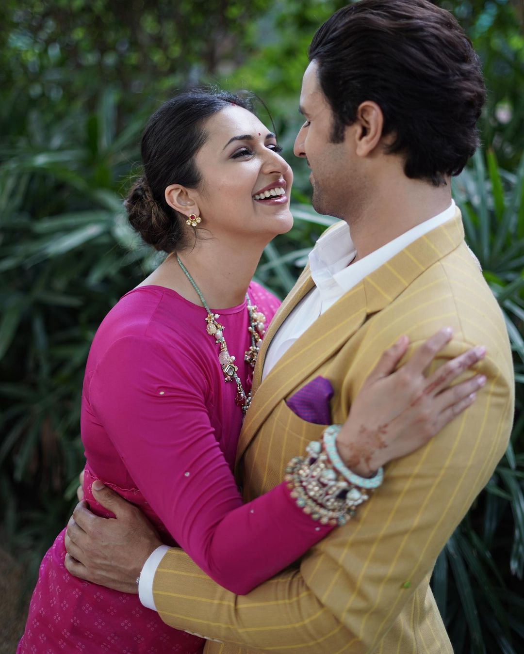 Divyanka Tripathi and Vivek Dahiya pics