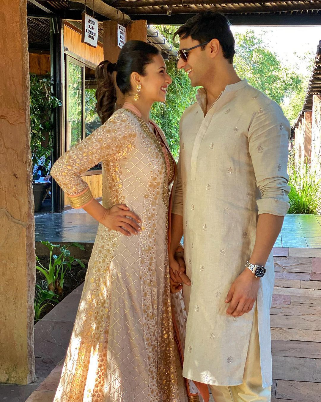 Divyanka Tripathi and Vivek Dahiya pics
