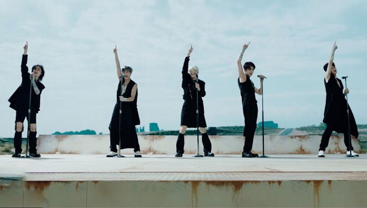 Tomorrow X Together, The Chaos Chapter: Fight or Escape