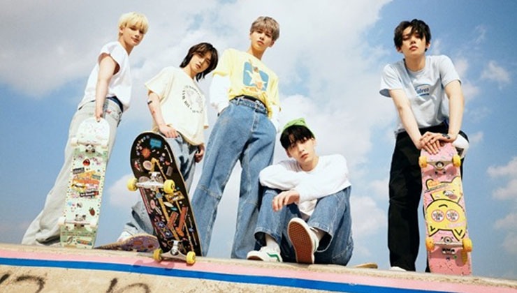 TxT song loser lover, Tomorrow X Together